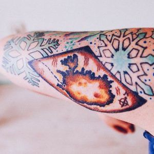 Tatuaje de copos de nieves