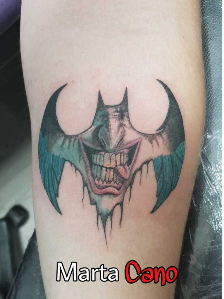 Tatuajes watercolor Batman