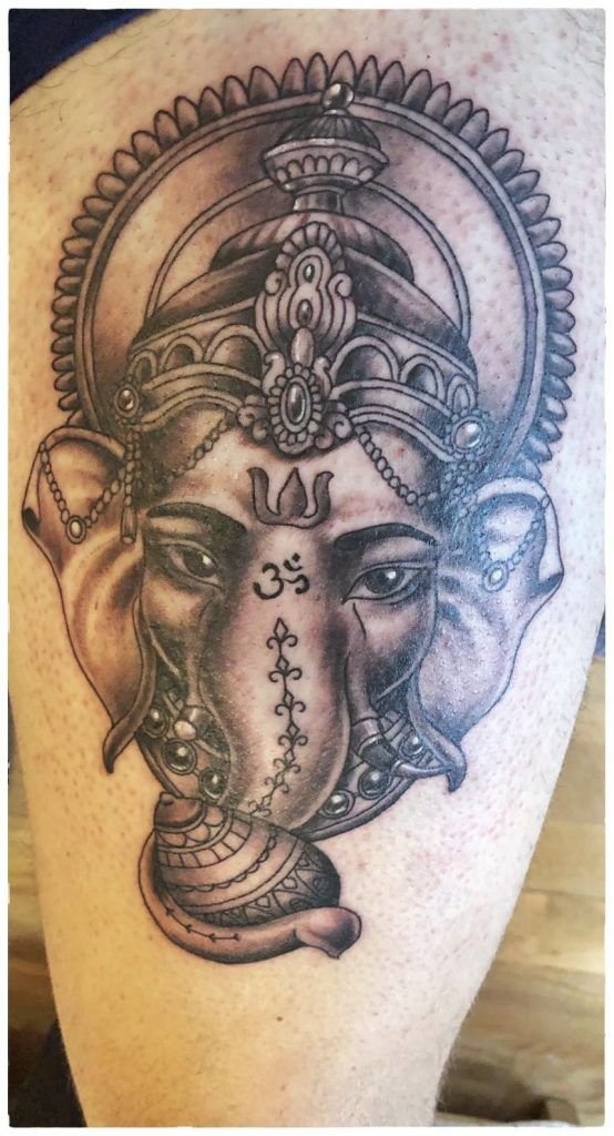 Tatuaje elefante símbolo del hinduismo