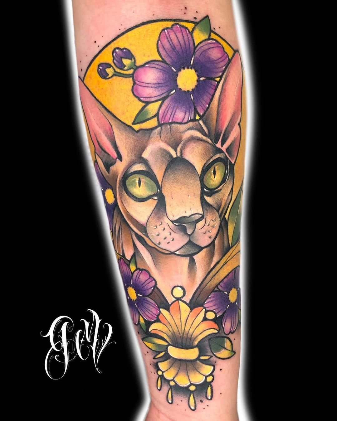 Tatuaje gato estilo neotradicional