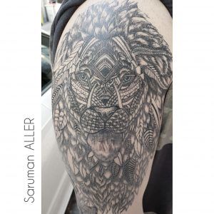 tatuaje leon mandala
