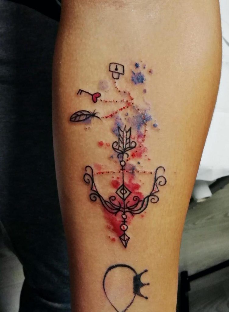 Tatuaje estilo watercolor en el antebrazo