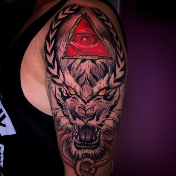 Tattoo Neo Tradicional, Comic y Manga en Madrid Tattoo Neo Tradicional, Comic y Manga en Madrid