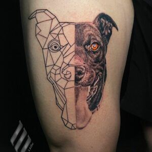 Tatuaje geométrico lineas finas y estilo realista de un perro