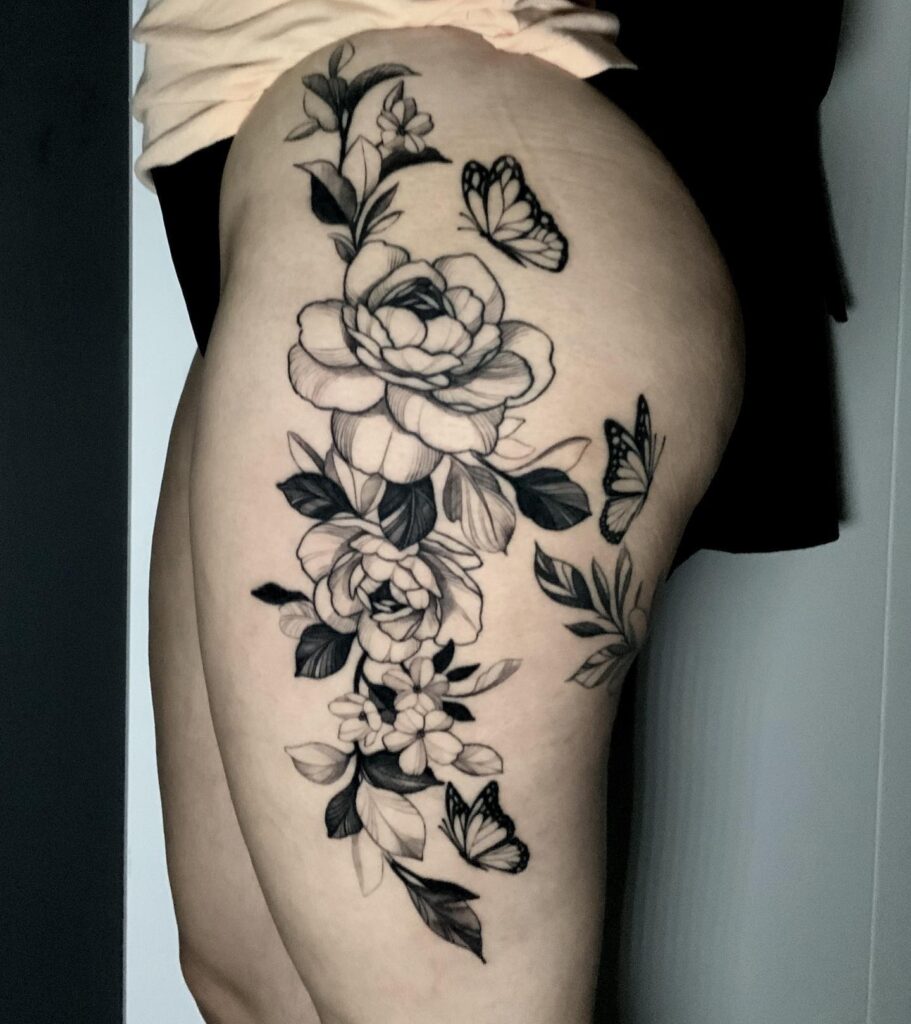 tatuaje blackwork flores