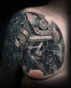 tatuaje samuray calavera