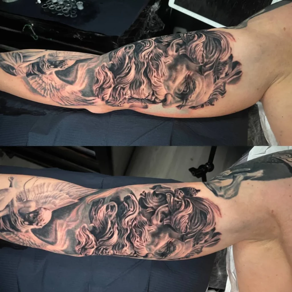 Detalle Tatuaje realista Poseidon