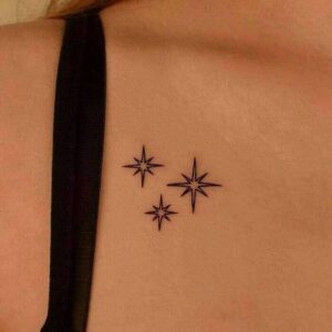 tatuaje estrellas minimalistas para hombres y mujeres