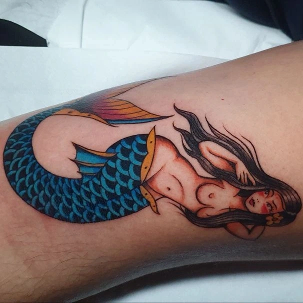tatuaje sirena watercolow