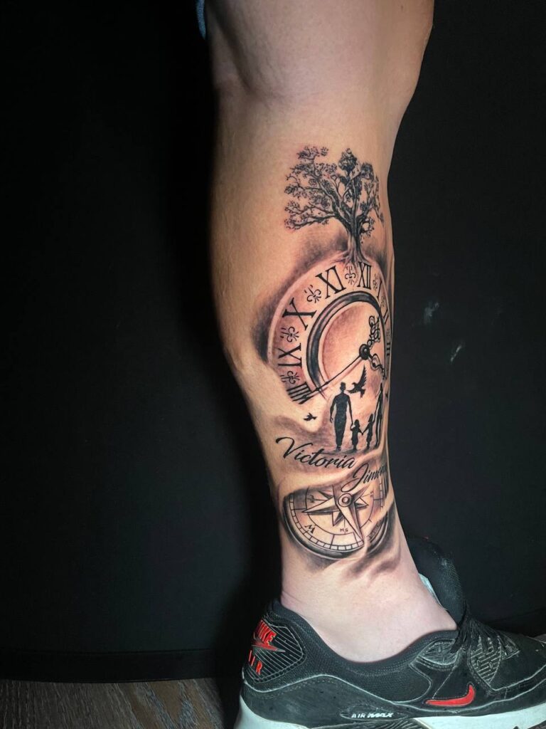 tatuaje blackwork reloj