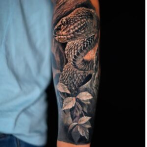 serpiente realista