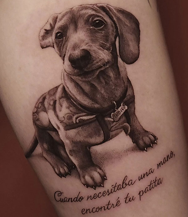 Tatuaje perro realista