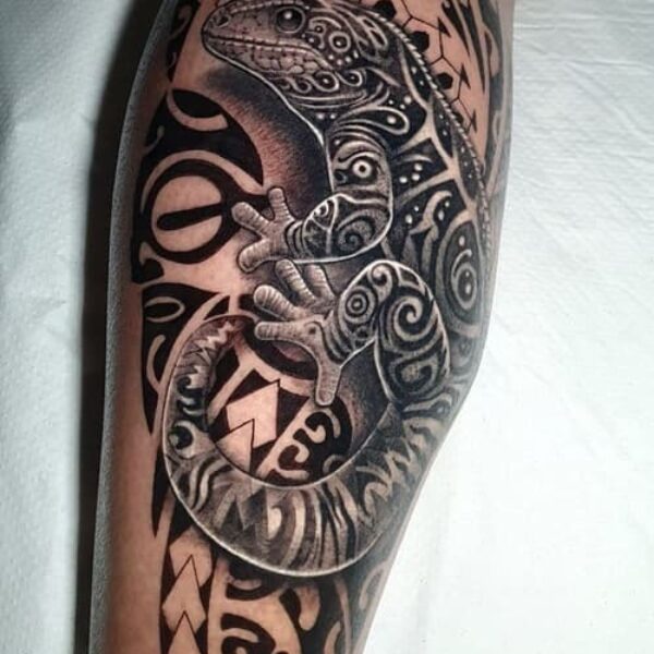 tatuaje realista camaleón tatuaje realista camaleón