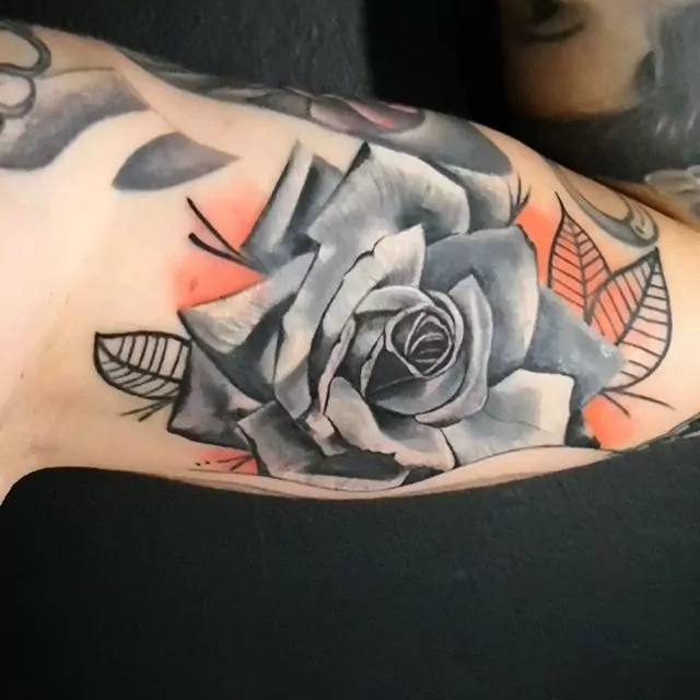 neo tradicional tattoo