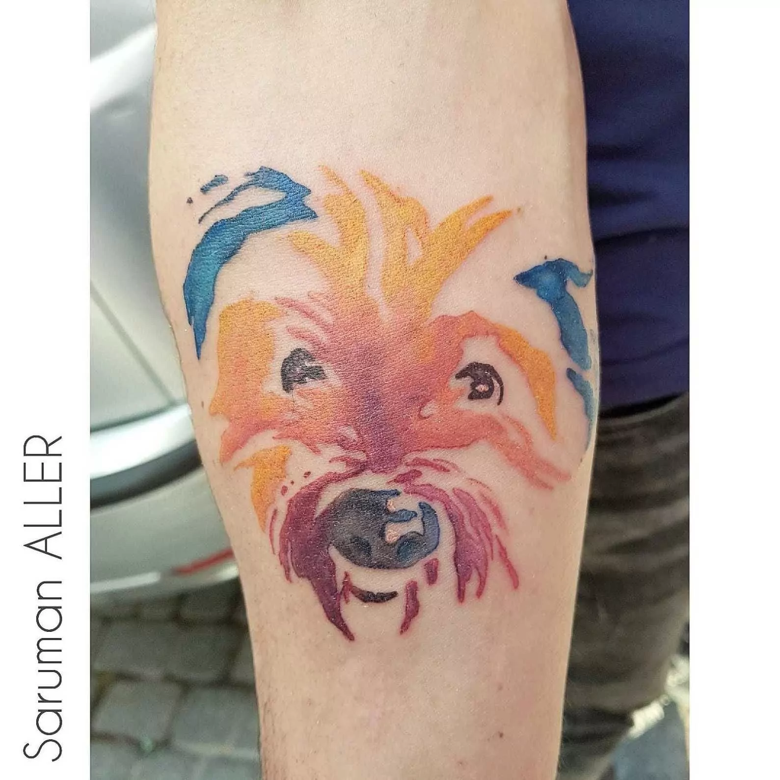 tatuaje watercolor cara de perro, rostro de perro
