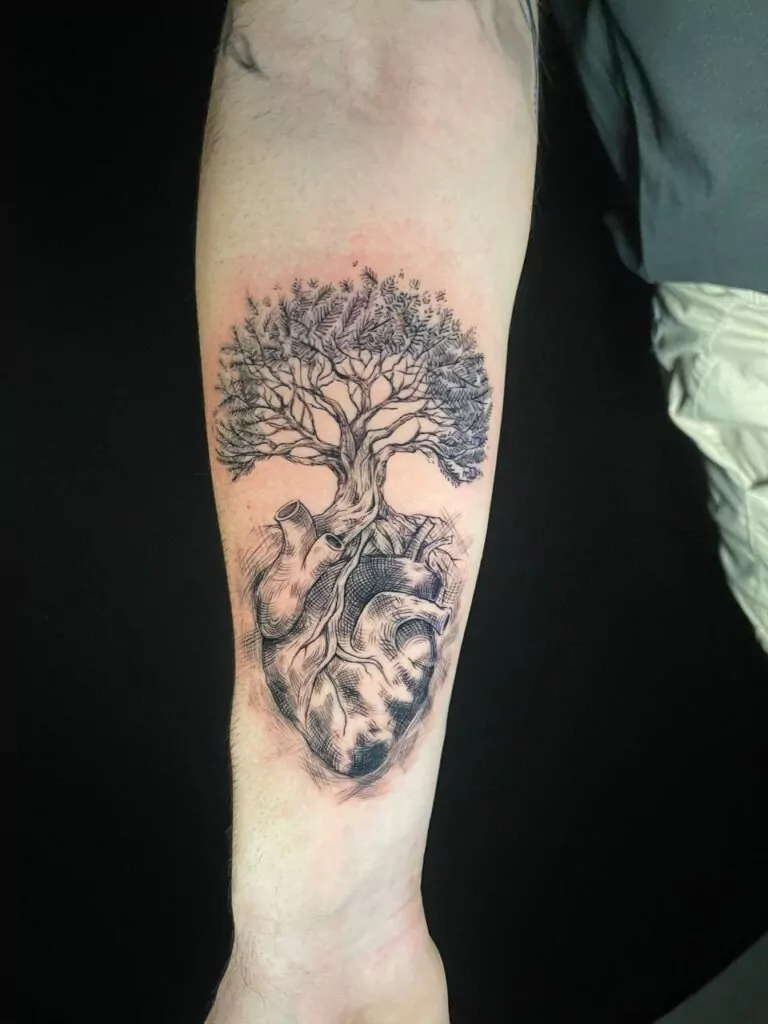Tatuaje de arbol