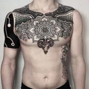 tatuajes mayas pecho mandalas