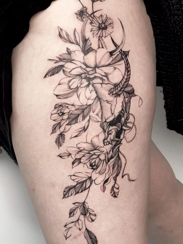 tatuajes de flores linea fina