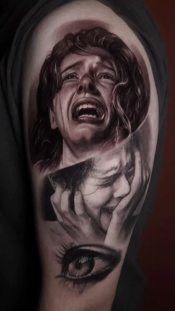 Tatuaje chica llorando